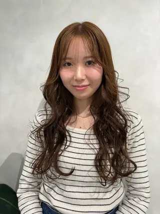 ロング 森住 優香のヘアスタイル