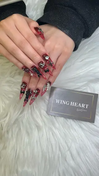 ネイル O. AKINAのネイルデザイン