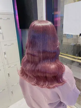 セミロング カラー ヘアアレンジ 🩶【推しハイトーン 】yuzu🩶のヘアスタイル