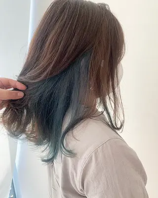ミディアム カラー 透明感♡︎♡︎ 佐々木早苗のヘアスタイル