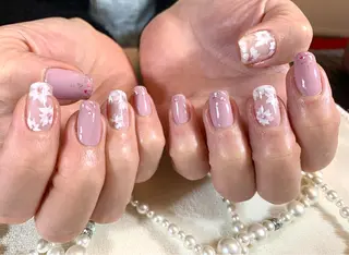 ネイル 手塚 里奈のネイルデザイン