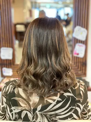 ミディアム カラー ヘアアレンジ メンズ 加藤 瑠美のヘアスタイル