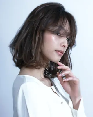 ミディアム 銀座salon所属・菅野 恵のヘアスタイル