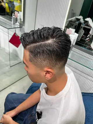 ショート パーマ メンズ &CREW スタッフのヘアスタイル