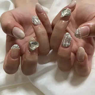 ネイル 藤本 真心のネイルデザイン