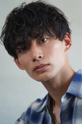 パーマ メンズ fifth 安次富　泰雅のヘアスタイル