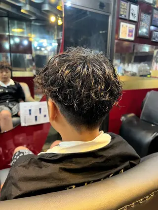 ショート パーマ メンズ キッズ 横浜ロングミディアム レイヤー/ 平林侑馬のヘアスタイル