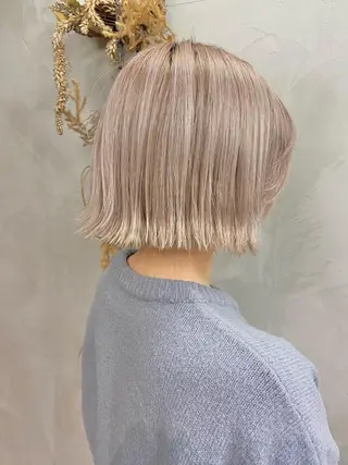 ショート デザインカラー/パー マ🦖外岡咲希🦖のヘアスタイル