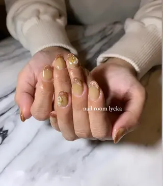 ネイル ﾈｲﾙﾙｰﾑﾘｯｶ 𝐦𝐚𝐲𝐮のネイルデザイン