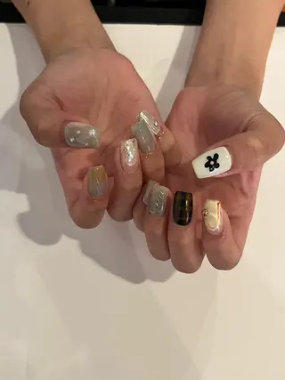 ネイル mitsuki / Manonのネイルデザイン