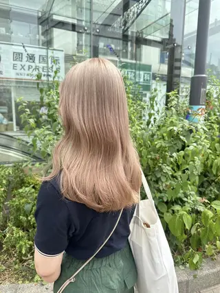 カラー ロング ハイトーン/ダブルカ ラー/RINKA🎀のヘアスタイル