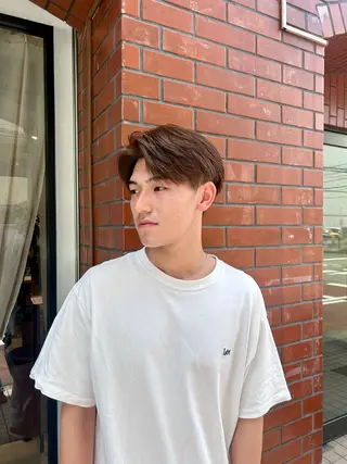 カラー メンズ 保坂 駿太郎のヘアスタイル