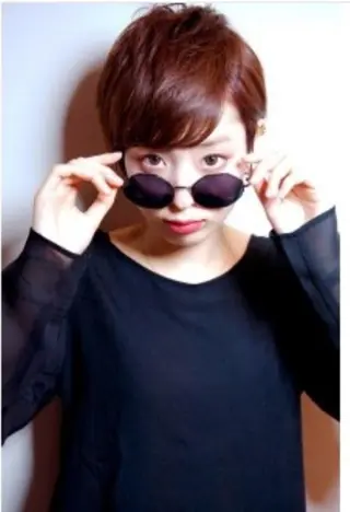 ショート カラー ヘアアレンジ Re:ta KANZOのヘアスタイル