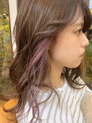ロング カラー 川元 汐音のヘアスタイル