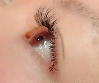 マツエク・マツパ アトリエ ネッコのヘアスタイル