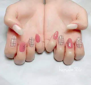 ネイル hairsalon556所属・hairsalon 556のネイルデザイン