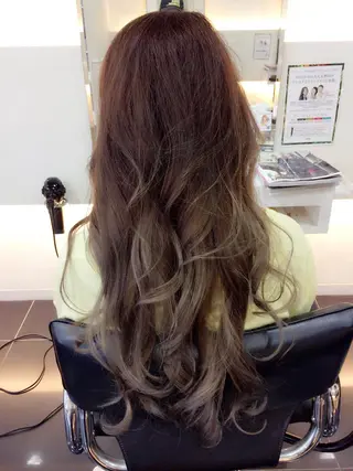 ロング カラー 関口 友行のヘアスタイル
