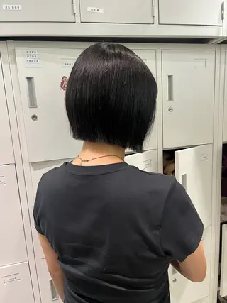 ショート ぷつっとボブ/ ブリーチ/池袋ももなのヘアスタイル