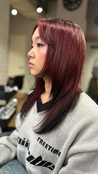 セミロング ✂️秋葉原 🤍YURI🤍のヘアスタイル