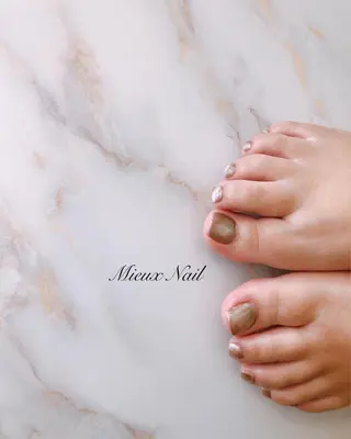 ネイル 市川 麻衣子のネイルデザイン