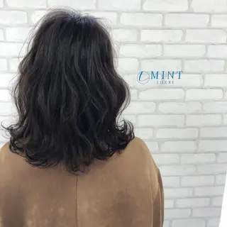 ミディアム 梅田茶屋町 Yutaのヘアスタイル