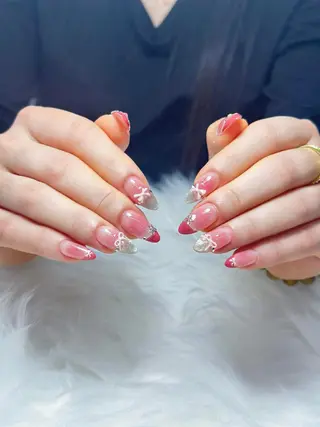 ネイル AURA NAIL 上前津のネイルデザイン
