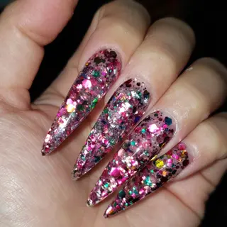 ロング クロキ 。のネイルデザイン