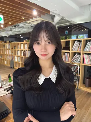 セミロング ✨透明感艶カラー✨ yuiのヘアスタイル