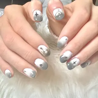 ネイル hohomi .のネイルデザイン