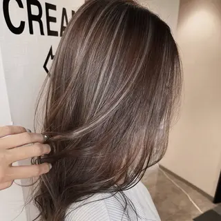 ロング カラー 松井那津子 /ハイライトブリーチのヘアスタイル
