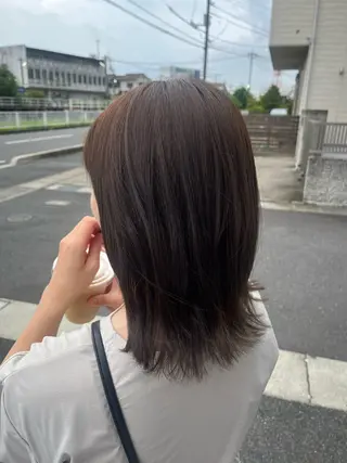 ミディアム カラー 友滝 真菜美のヘアスタイル