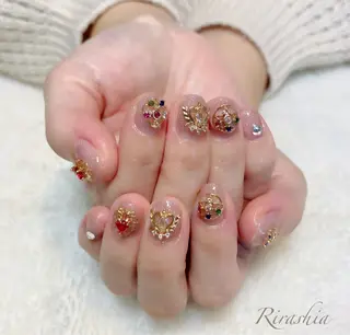 ネイル うる艶♡透明感ネイル Rirashiaのネイルデザイン