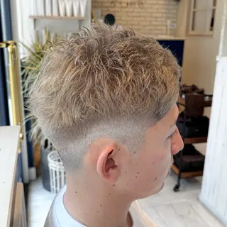 ショート カラー メンズ 吉田 新平のヘアスタイル