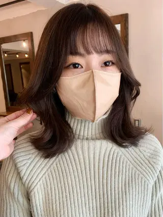 セミロング カラー 透明感/オリーブ/ グレージュ/YUKAのヘアスタイル