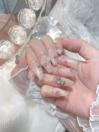 ネイル 23時まで❤︎韓国、 ワンホンネイルのネイルデザイン