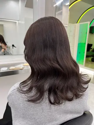 セミロング Wカラー/暖色/べ ージュりく©︎🐝のヘアスタイル