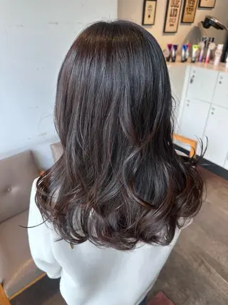 ロング ✨️デザインカラー AIRI✨のヘアスタイル