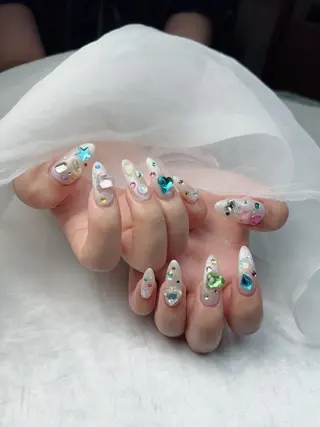 ネイル うにゃねいる🌷 Mayaのネイルデザイン