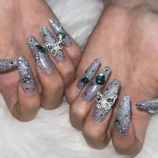 ネイル REBEST南森町 nail🪽のネイルデザイン