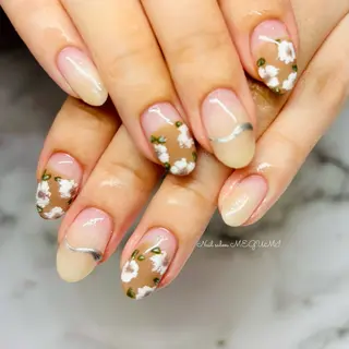 ネイル Nail salon MEGUMIのネイルデザイン