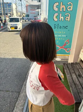 ショート カラー 元山 透明感艶カラー 🌻レイヤーカットのヘアスタイル