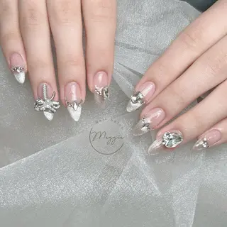 ネイル Maggie Nail🦩のネイルデザイン