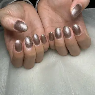 ネイル repos~ルポ~所属・里見 麗のネイルデザイン