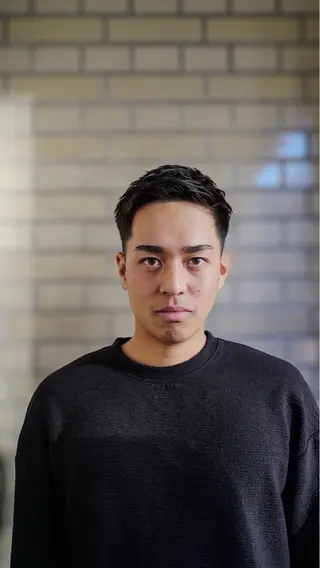 ショート メンズ 東 峻平のヘアスタイル