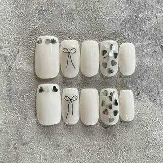 ネイル 東 千夏のネイルデザイン
