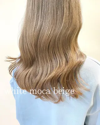 ロング カラー clomus所属・YUKA艶髪 🌸寛ぎ部屋のヘアスタイル