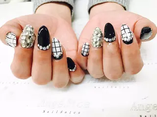 ネイル Angelica ネイリストのネイルデザイン