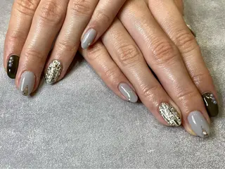 ネイル gluck(グリュック)所属・なかがわ まゆこのネイルデザイン