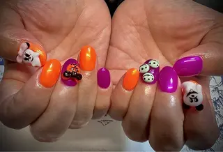 ネイル ダン ゴーゴックビックのネイルデザイン