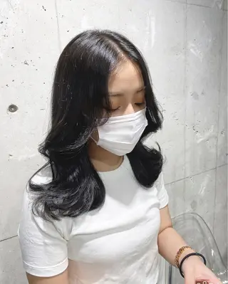 カラー 🔷似合わせのプロ KUMA🔷のヘアスタイル